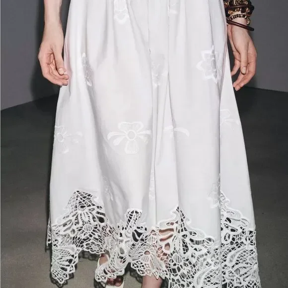 elegant wedding guest dresses canada Kyla Embroidered Midi Dress Black/Oat / Large